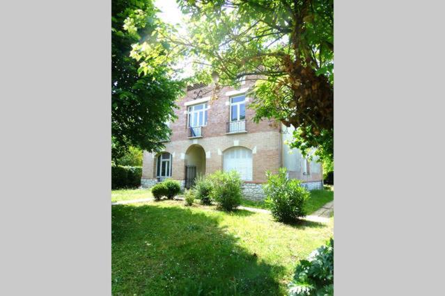 Chez Dan Et Vero - Chambre D'Hote Moissac Exterior photo